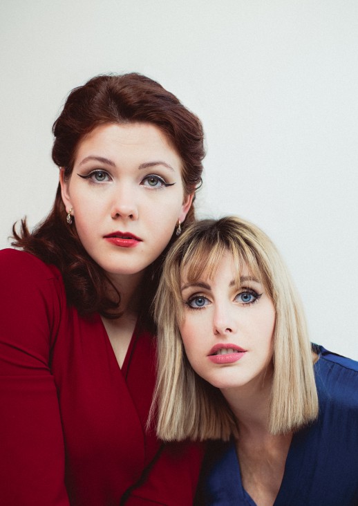 portret dwóch kobiet