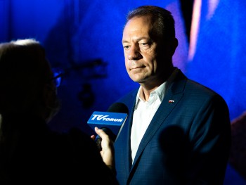 Tadeusz Pająk mężczyzna udzielający wywiadu